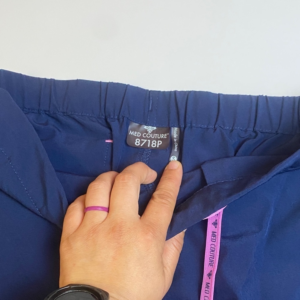 Med Couture womens 3 pockets scrub pants Navy with Pink Details - Picture 2 of 7